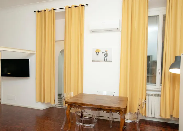 Manara10 Giallo2 Apartment