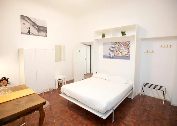Apartment Manara10 Giallo2